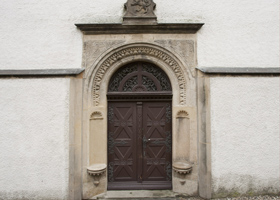 St. Marien und Laurentin zu Lauenstein - Restaurierung Eingangsportal